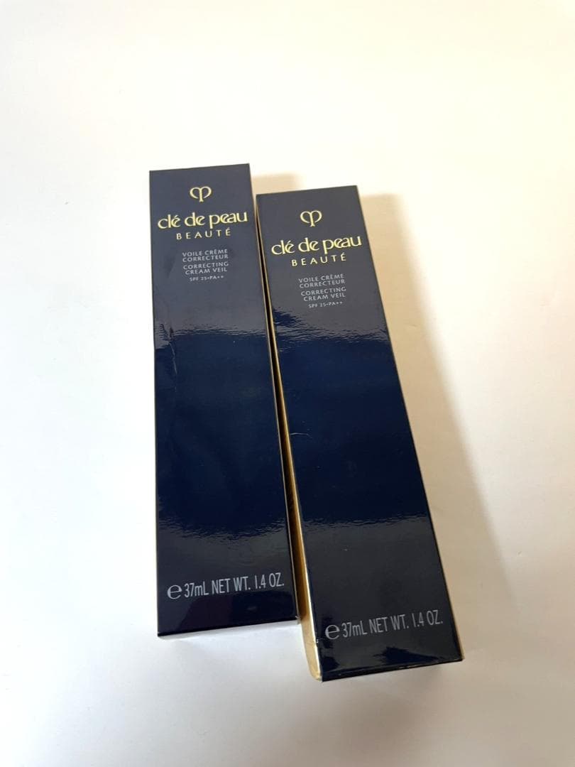 【新品未使用品】2個セット クレ・ド・ポー　ボーテ　ヴォワールコレクチュールn クレ・ド・ポー ボーテ2022年ホリデーコレクションから、ヴォワール