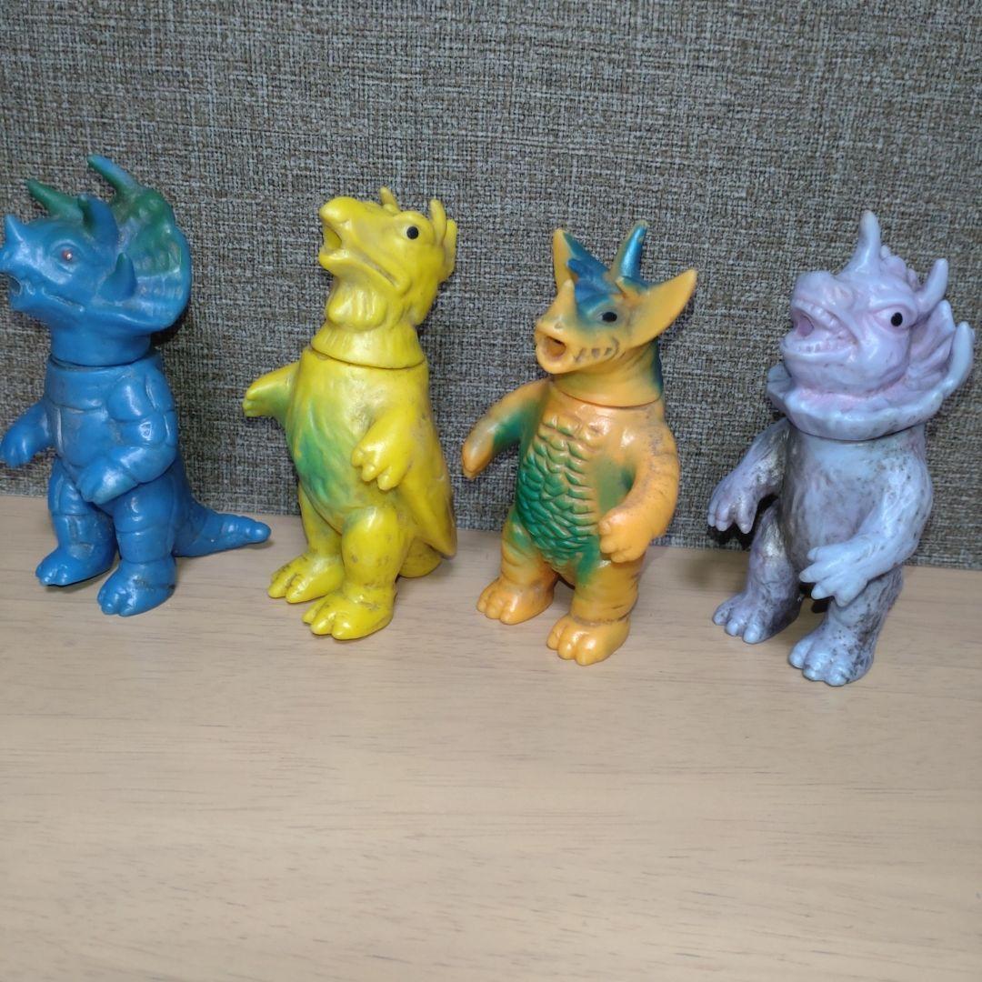 昭和レトロ パチ怪獣 ソフビ 無版権 オリジナル パチ怪獣ソフビ 無版権 ミニソフビ (1) [$9] | ハチクマ商店