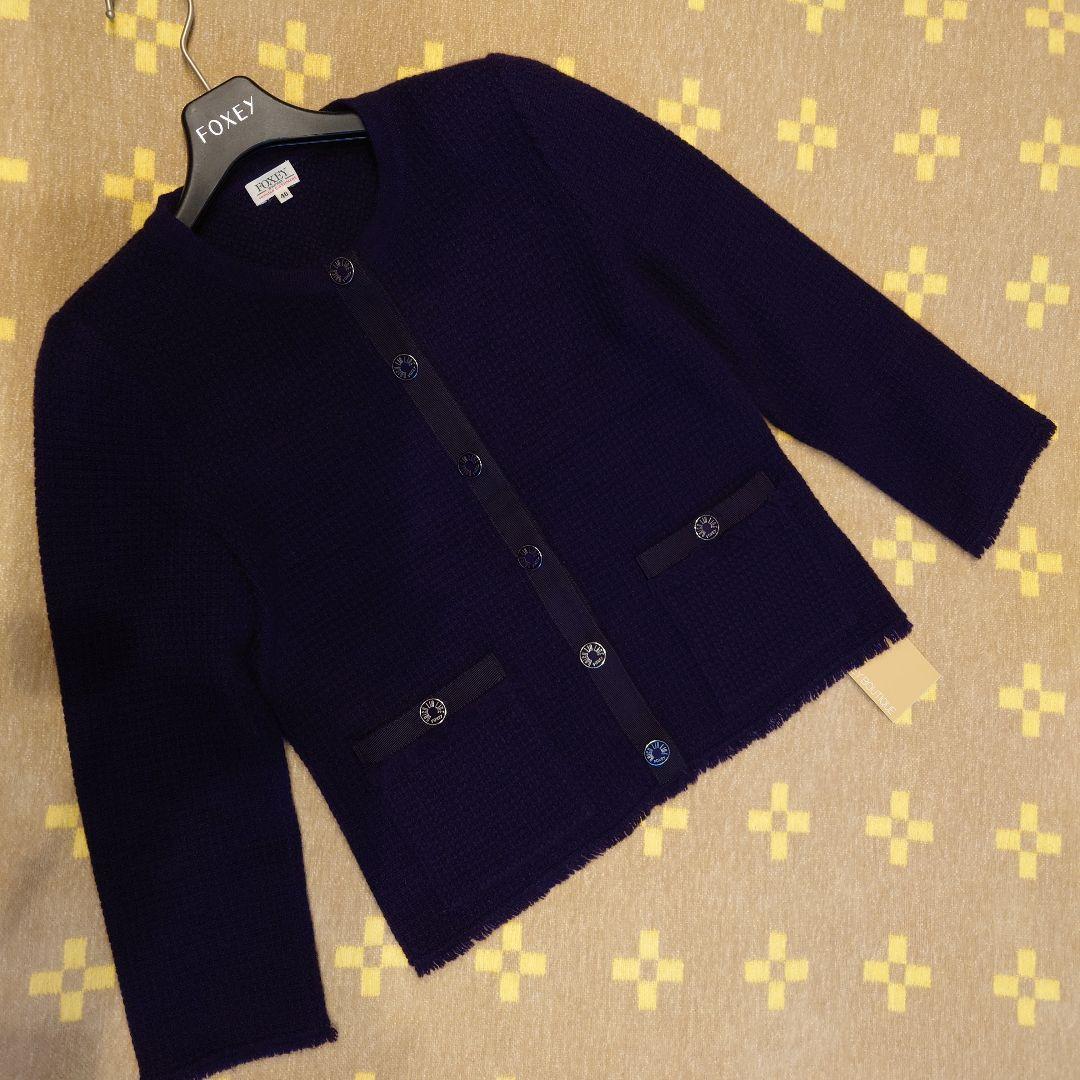 FOXEY カシミヤカーディガンジャケット七分袖 サイズ40 紫ネイビー FOXEY カシミヤカーディガンジャケット七分袖 サイズ40 紫ネイビー