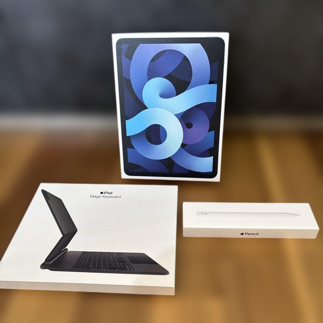 iPad Air + Magic Keyboard + Apple Pencil