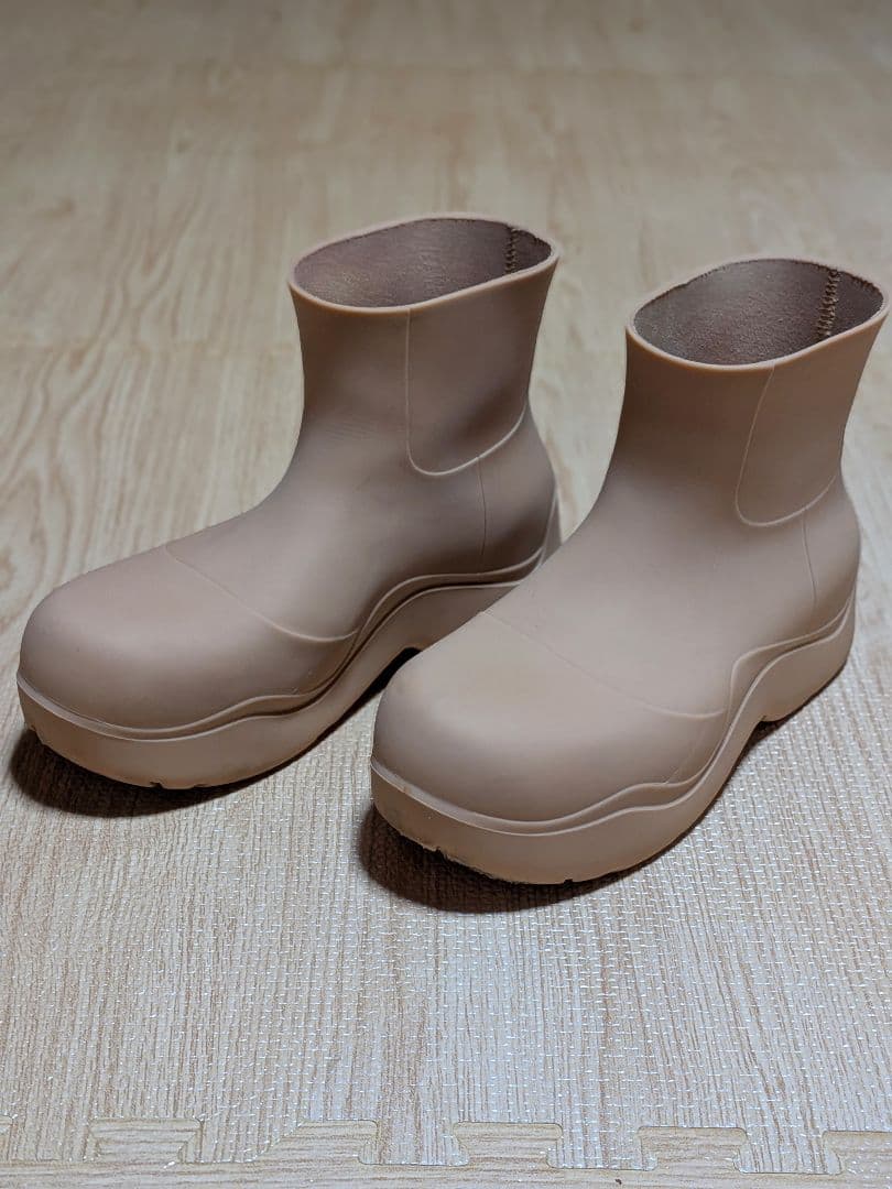 BOTTEGA　VENETA パドルブーツ　37 BOTTEGA VENETA（ボッテガ・ヴェネタ） 【値下げ】BOTTEGA VENETA