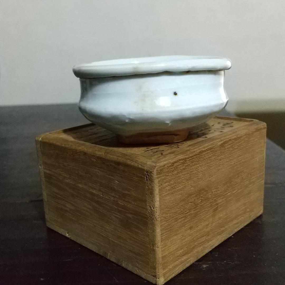 御所丸　酒杯　二代目　龍文堂安之介（安平）在印　共箱　美品 丸モ高木陶器】桜と青富士の平盃 特別セット | 藤巻百貨店