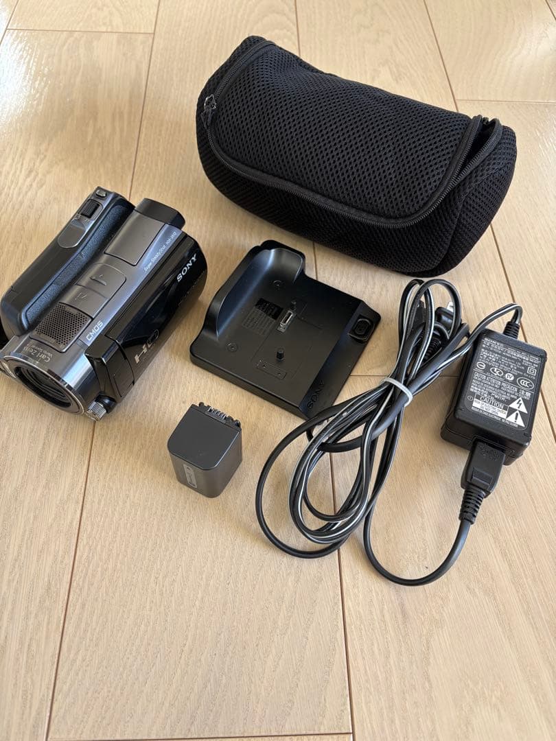 SONY HDR-SR12 フルハイビジョン　ナイトビジョン　ビデオカメラ レビュー］ハイビジョンビデオカメラにソニーが出した答え「HANDYCAM