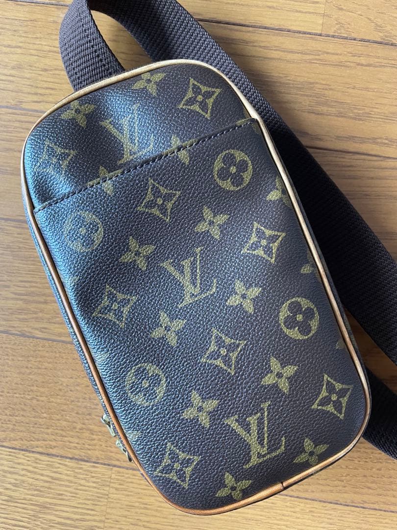 と*も様 ルイヴィトンガンジュ 中古・古着通販】LOUIS VUITTON (ルイ ヴィトン) モノグラム