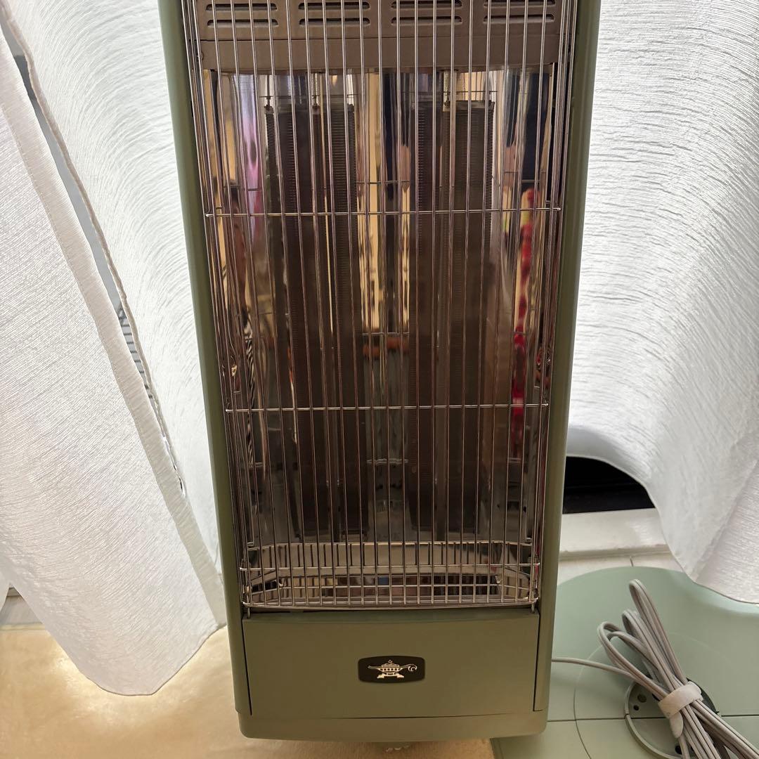 アラジン 遠赤グラファイトヒーター CAH-G100A-G 2024年 グリーン アラジン（Aladdin） グラファイトヒーター グリーン CAH-G100A 送料