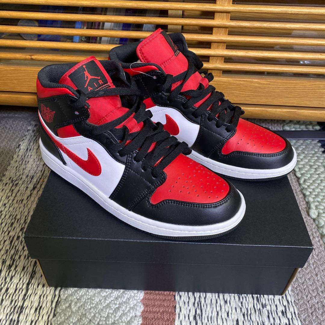 【新品】NIKE ナイキ エアジョーダン 1 ミッド 27.0cm 黒赤白