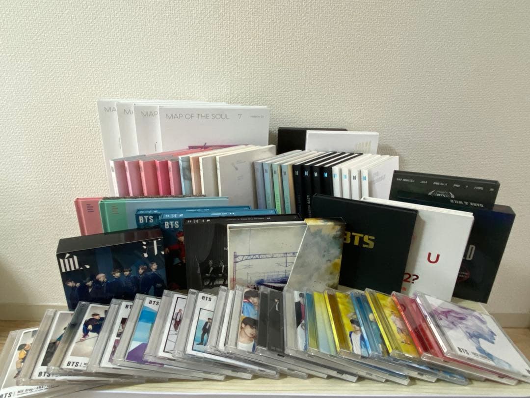 BTS アルバム、CDまとめ売り58点 bts cd まとめ売り 12枚セット - メルカリ
