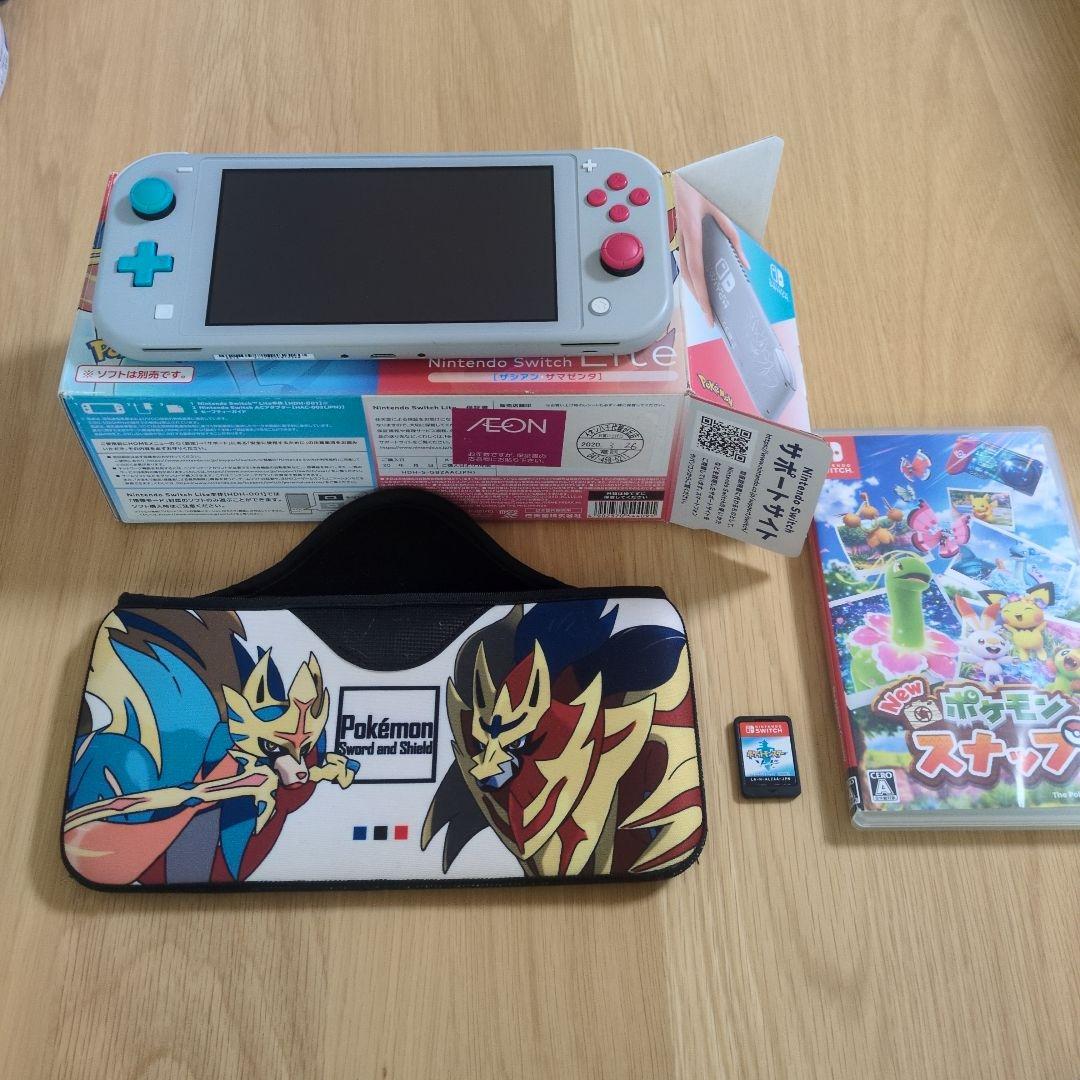 Nintendo Switch Lite ポケモンソード・シールドセット ニュースリリース : 2019年7月10日 - 携帯専用「Nintendo Switch Lite