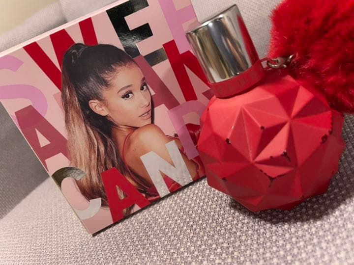 レア　Sweet Like Candy Ariana アリアナ 香水　スウィート Amazon.com: Ariana Grande Sweet Like Candy Eau De Parfum Spray 1.0