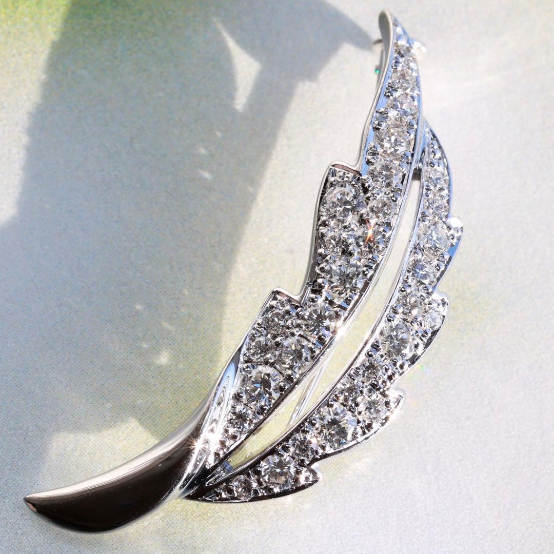 Pt900 ブルーリバー ダイヤモンド 0.66ct ブローチ