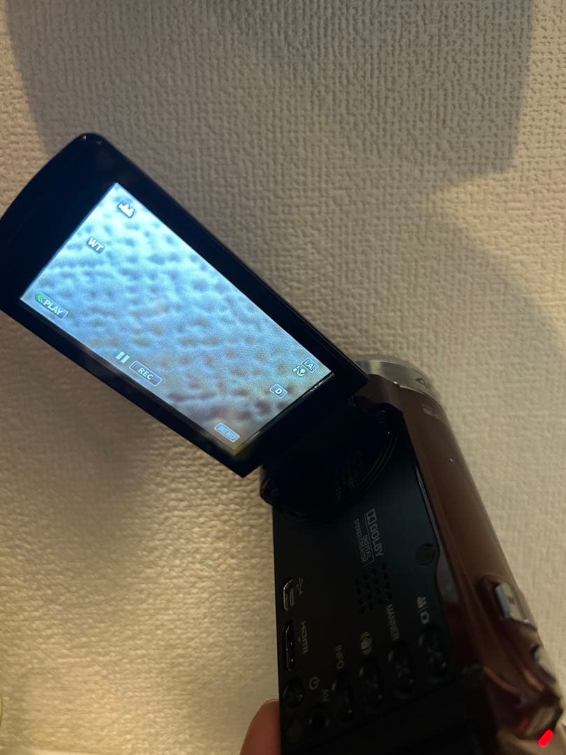 美品 JVC Everio GZ-E117 バッテリー2個付 ビデオカメラ - メルカリ