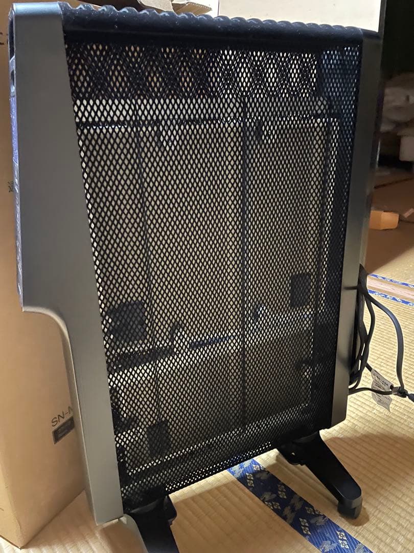 Siroca 遠赤外線ヒーター SN-M451 ブラック - メルカリ