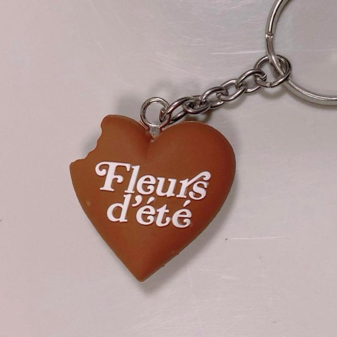 Girls Don`t Cry eteハート キーホルダー ガールズドントクライ - メルカリ