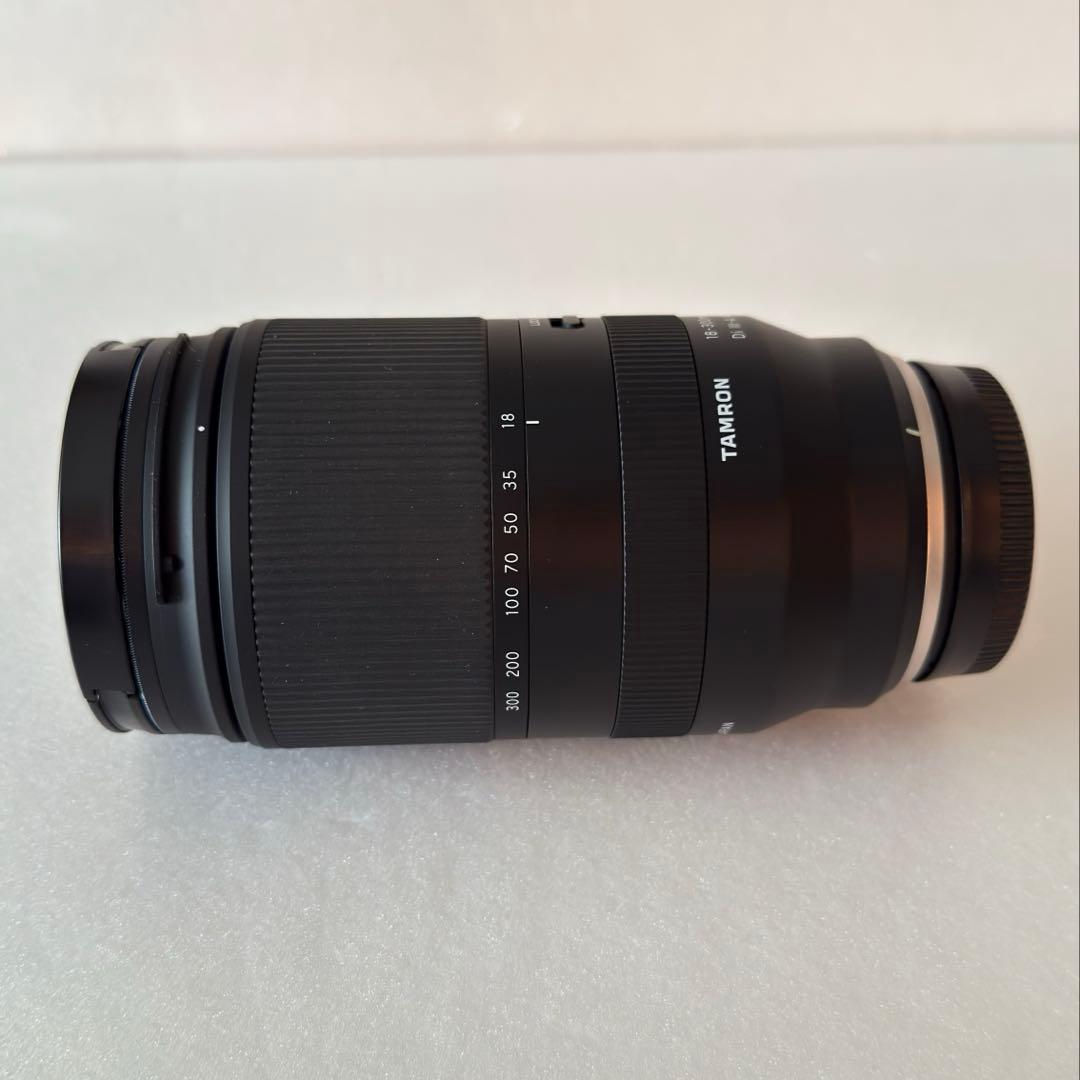 タムロン 18-300mm F/3.5-6.3 Di III-A VC VXD