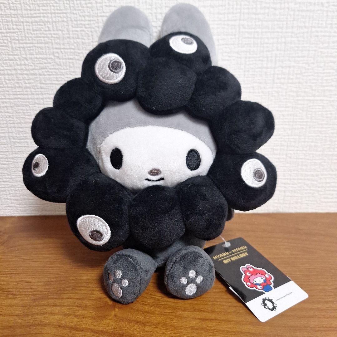 EXPO2025ミャクミャクなりきりヌイグルミ(M)ブラック マイメロ - メルカリ