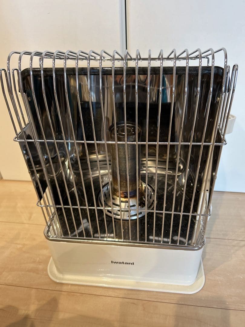 イワタニ カセットガスストーブ Iwatani（イワタニ）のカセットガスストーブ3選！メリットや安全に使う