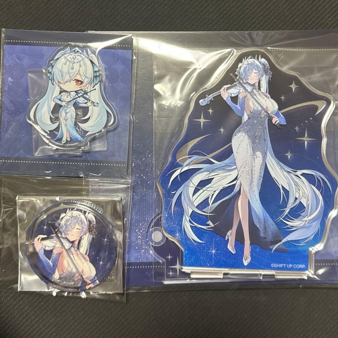 シンデレラ NIKKE メガニケ オケコン　アクスタ、缶バッジ Amazon.co.jp: 勝利の女神：NIKKE シンデレラ アクリルスタンド 缶