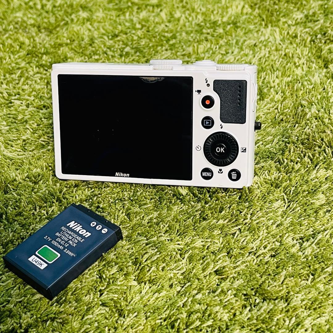 Nikon coolpix p310 デジタルカメラ ホワイト 本体ジャンク品 - メルカリ