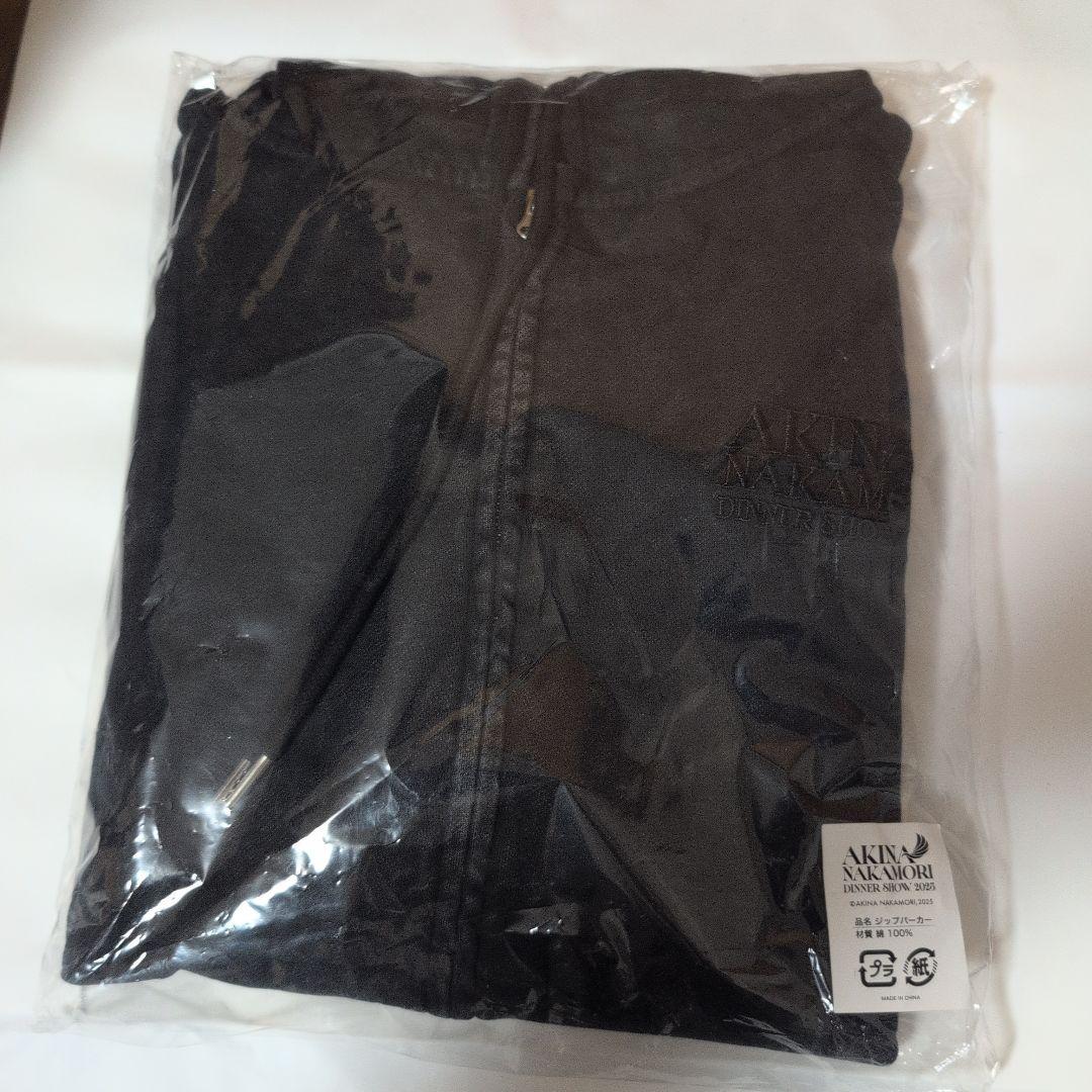⤵️値下AKINA NAKAMORI DINNER SHOW 2025 パーカー 中森明菜「AKINA NAKAMORI DINNER SHOW 2025」公式グッズ全
