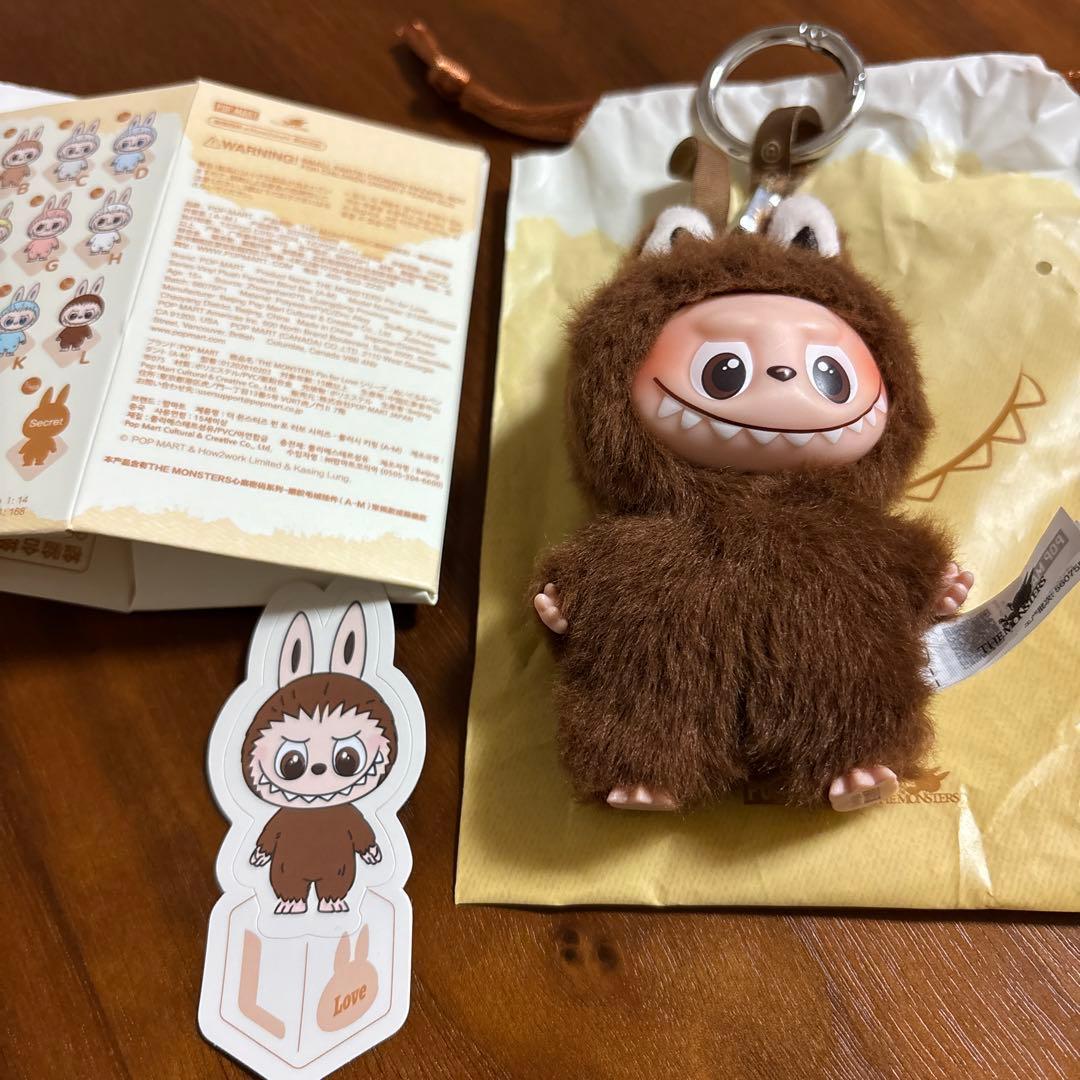 POPMART PIN FOR LOVE ぬいぐるみ ラブブ アルファベットL - メルカリ