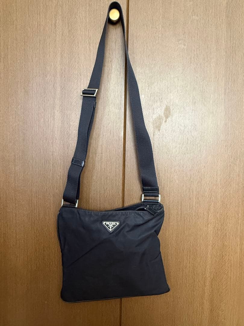 PRADA プラダ　サコッシュ　ナイロン ショルダーバッグ　白タグあり ☆1円～☆ PRADA プラダ ショルダーバッグ 斜めがけ 白タグ サコッシュ