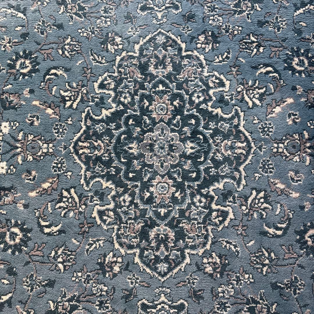 IKEA ラグ ペルシャ風 ブルー - メルカリ