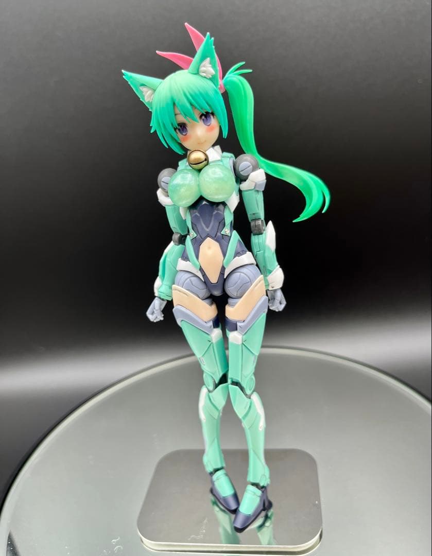 muscuto メカガデ子1.0 部分塗装&トップコート(髪の毛に破損あり)