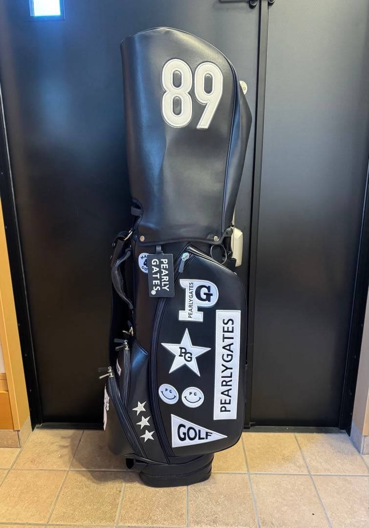 PEARLY GATES ゴルフバッグ 89 ブラック PEARLY GATESから【Black Design Caddie Bag】が登場！OFFICIAL ONLINE