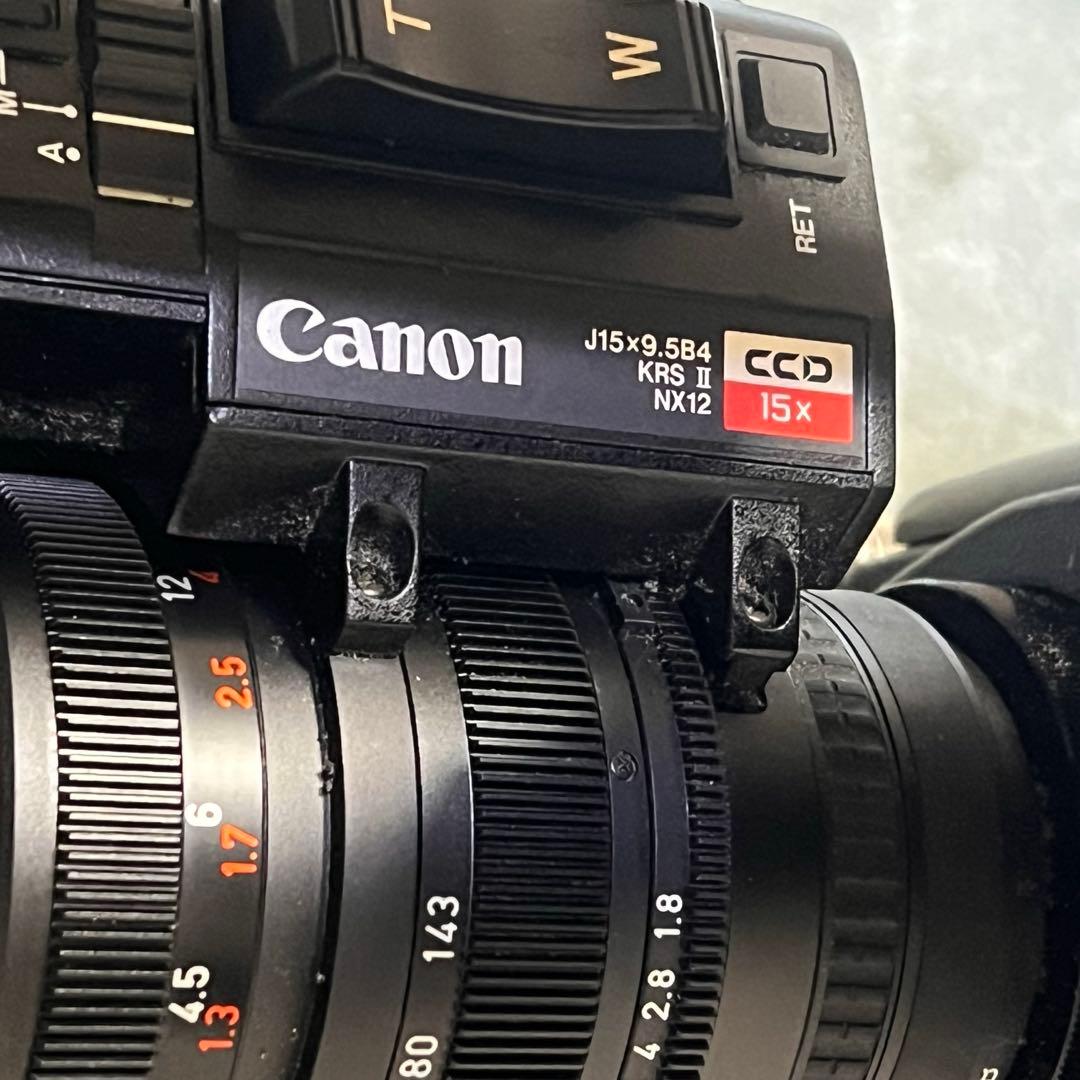 ビデオカメラIkegami HC-300、 82CL-UP1300Hケース鍵付き