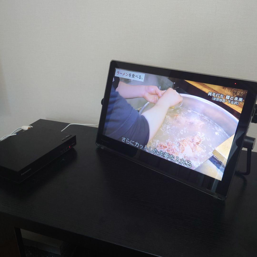 Panasonic プライベート・ビエラ UN-15T7 Amazon | パナソニック 15V型 液晶 テレビ プライベート・ビエラ UN