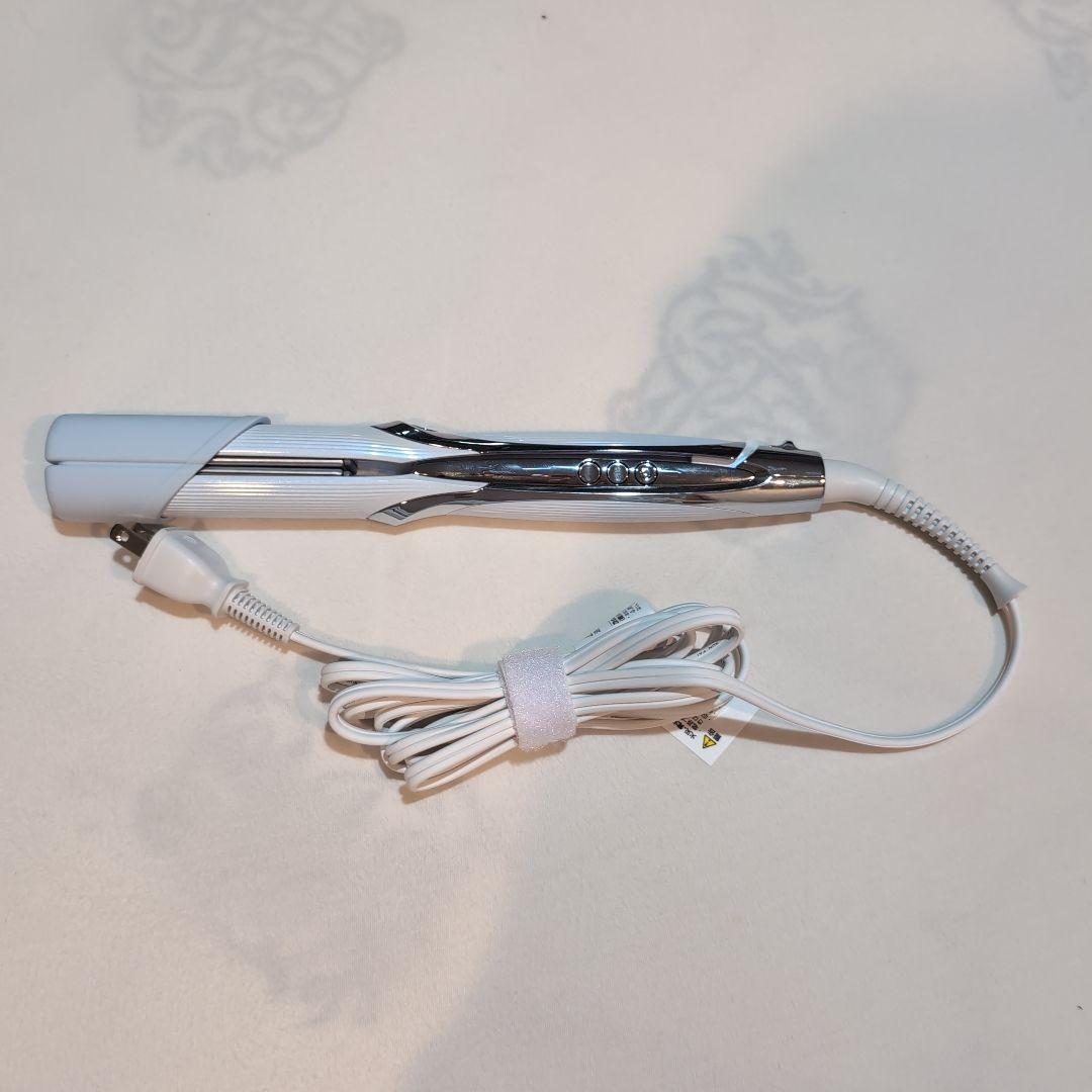 ReFa ホワイト ストレートアイロン プロ(箱無し) - メルカリ