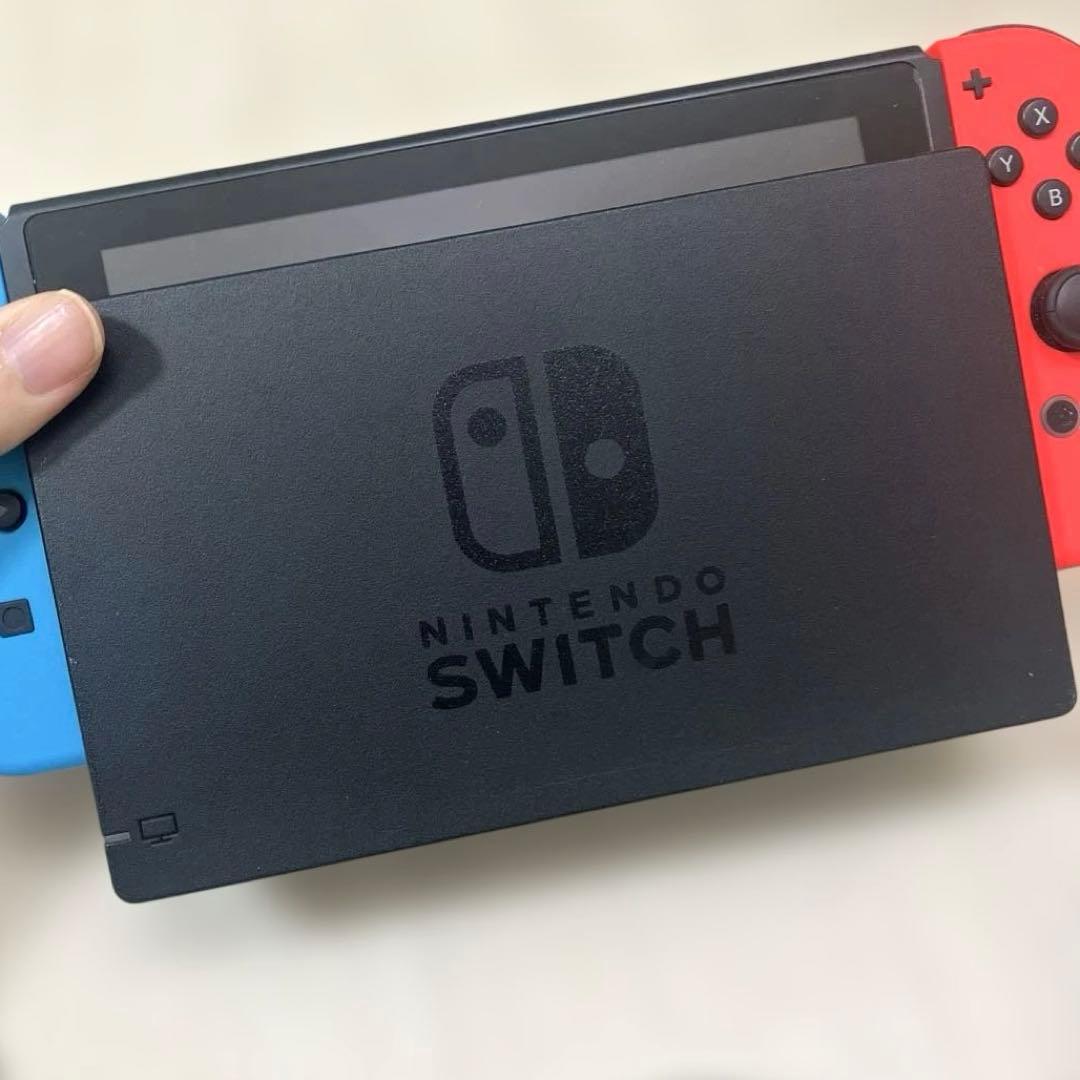 任天堂 Nintendo Switch 本体 青 赤 Joy-Con 付属品付き