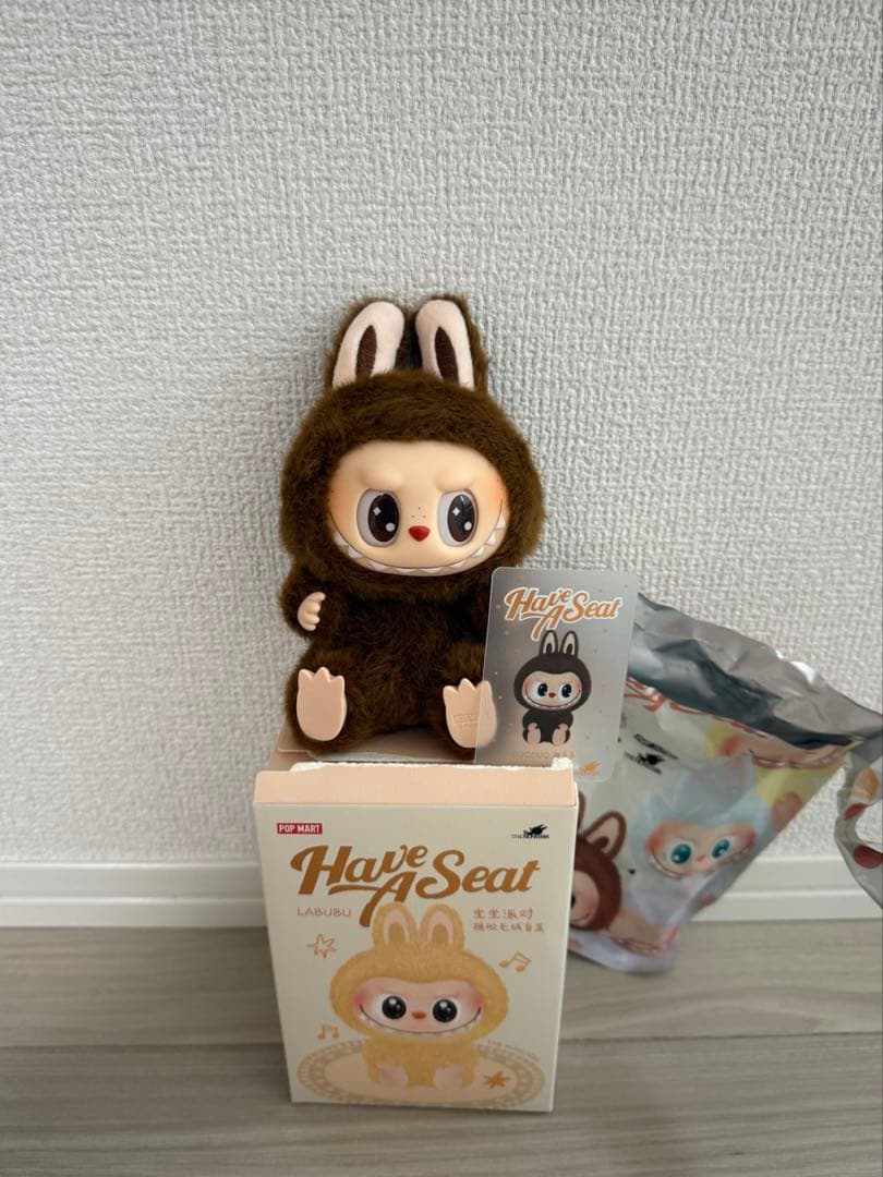 LABUBU Have A Seat ラブブ シークレット ポップマート - メルカリ