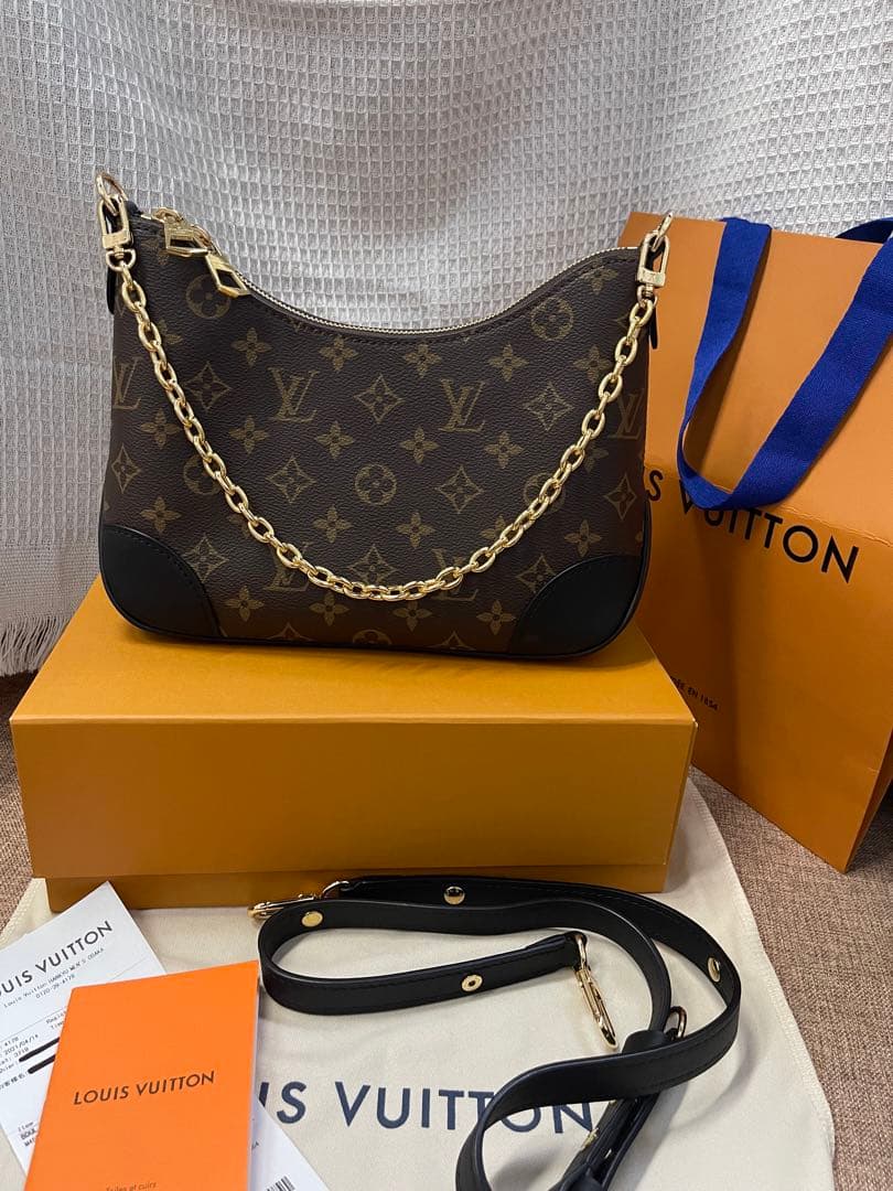 年末年始価格【実写画像】モノグラム ショルダーバッグ Amazon.co.jp: 乃木坂46ショルダーバッグ レディース ミニバッグ 斜め