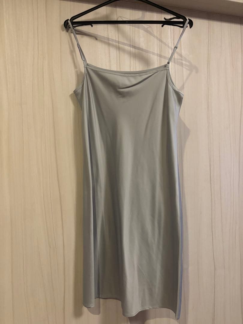 グレースコンチネンタル ピンタックカットワークチュニック