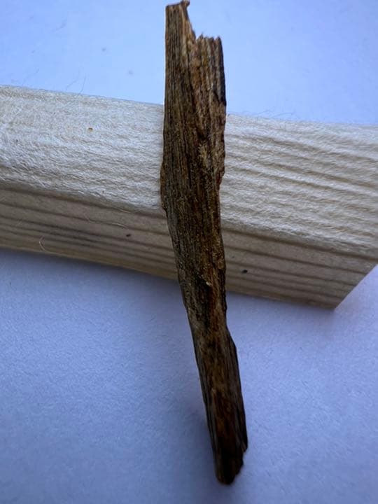 古渡命銘木 東山院勅銘　伽羅　銘【春の夕風】0.178g 香木/お香/沈香/伽羅