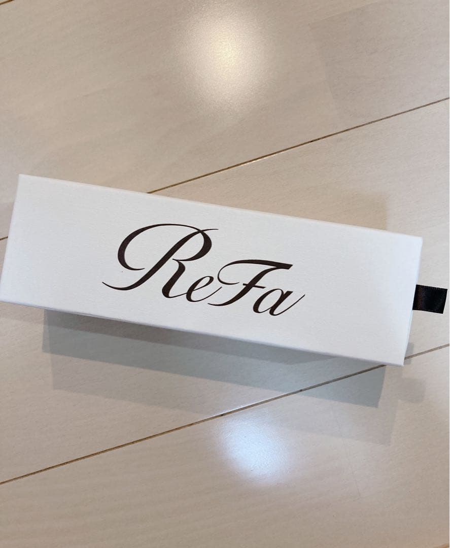 リファ　イオンケアブラシプレミアム　ホワイト リファイオンケアブラシプレミアム（頭皮洗浄） | ヘアブラシ | ReFa