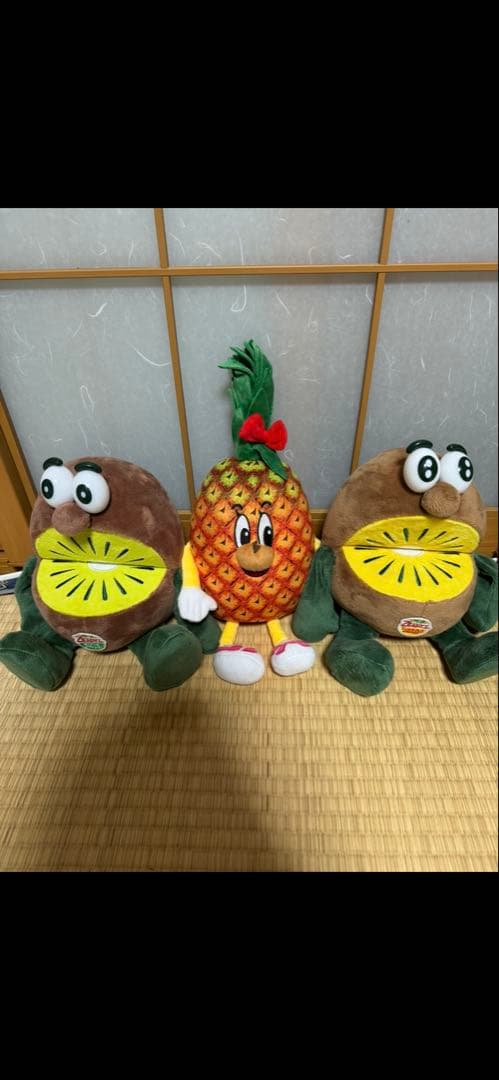 キウイブラザーズぬいぐるみ 非売品 ゼスプリ キウイブラザーズ ぬいぐるみ 中 4体セット - メルカリ