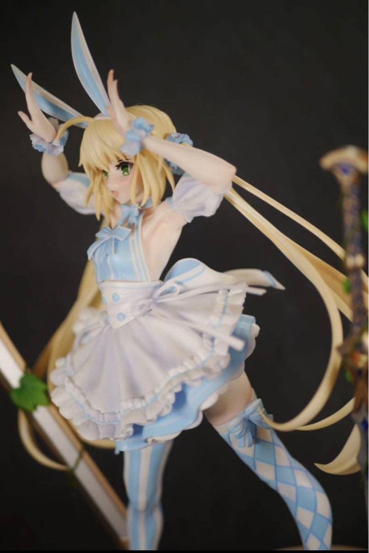 水着キャスターアルトリア（狂） グリズリーパンダ ガレージキット