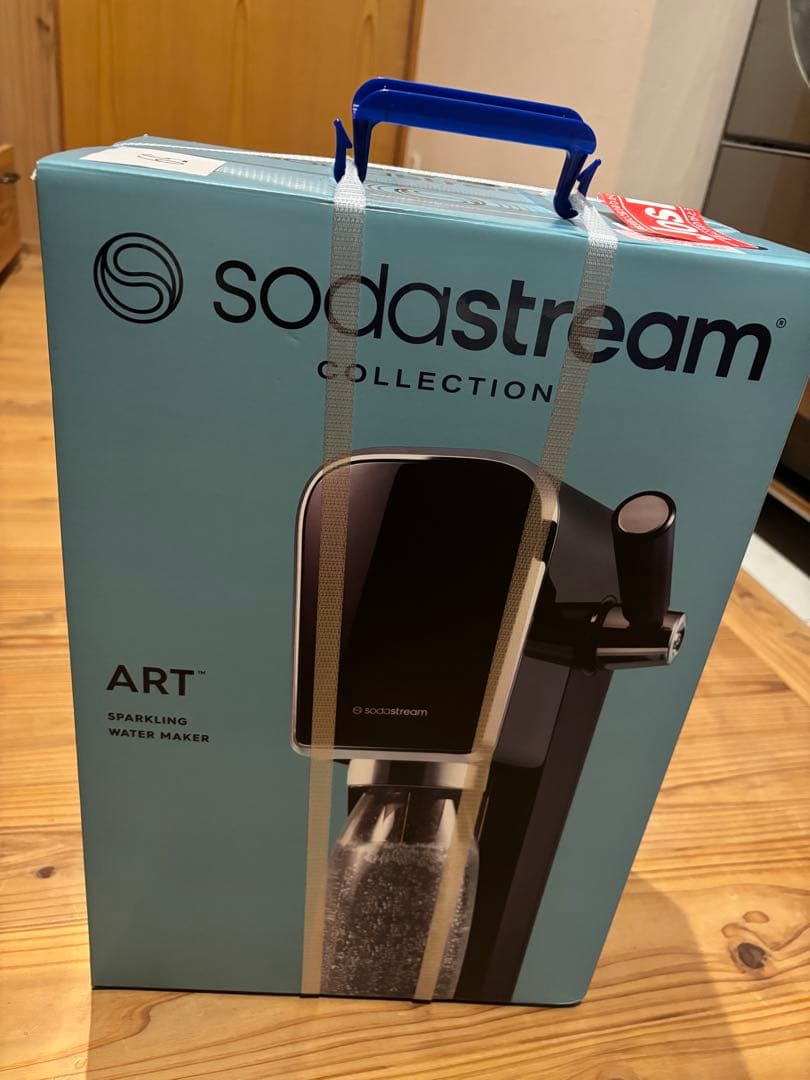 sodastream ART スパークリングウォーターメーカー Amazon.com: SodaStream Art Sparkling Water Maker (Black) with CO2