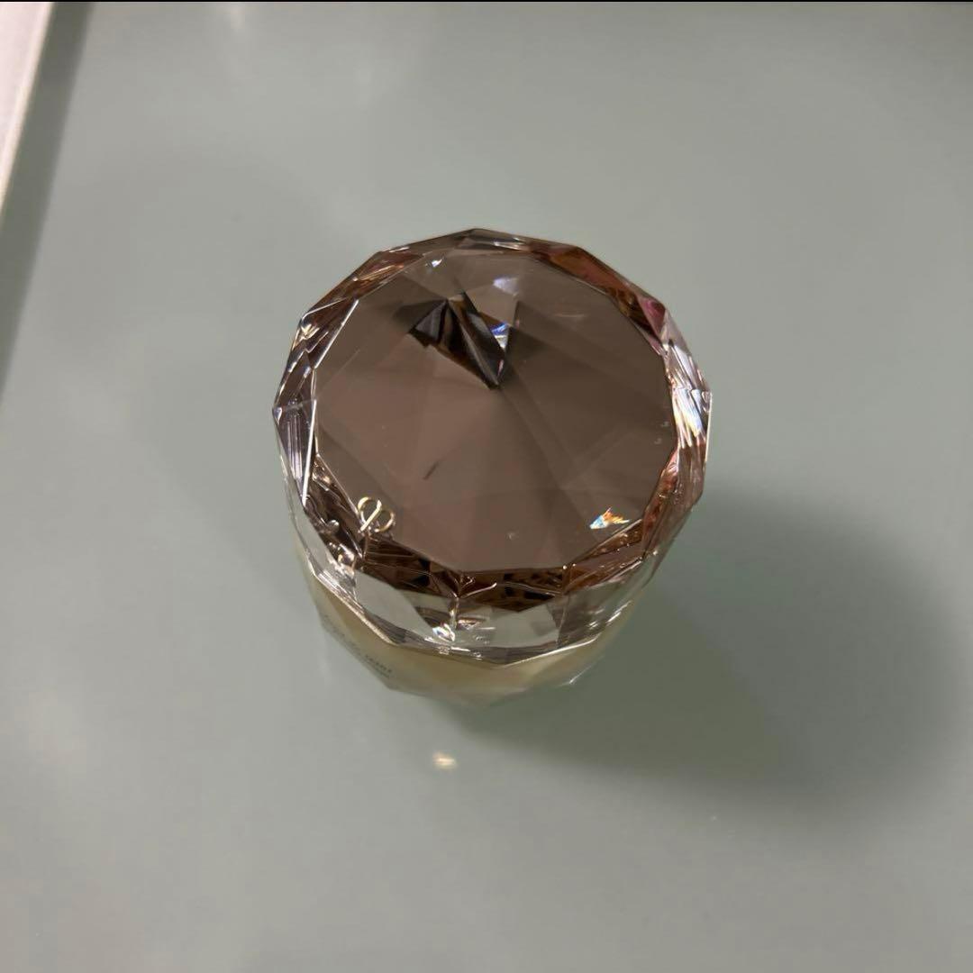 クレドポーボーテ ル・フォンドゥタン オークル00 クレ・ド・ポー ボーテ / ル・フォンドゥタンn オークル00の公式商品