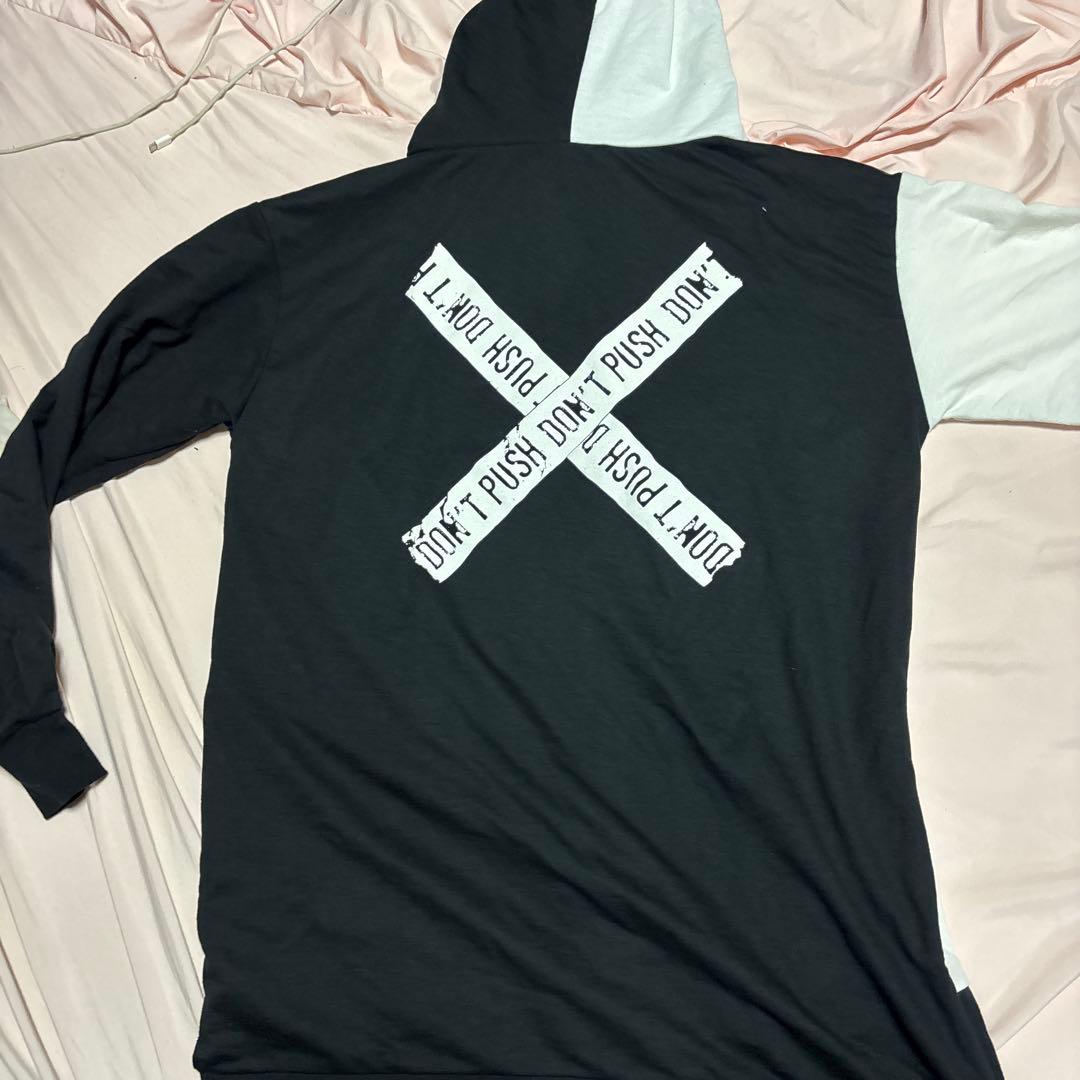 Hello, UnHAPPY. パーカー ReoNa - メルカリ