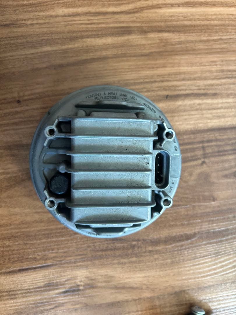 ハーレー 純正 FXLRST ヘッドライト、ウインカー2023年製 新車外し