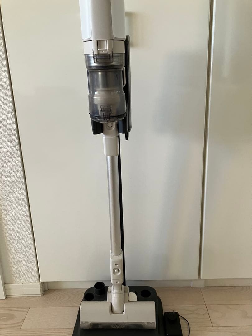 な*な様 21年製 パナソニック コードレス 掃除機 クリーナー MC-VKS8 コードレススティック掃除機 | 掃除機・クリーナー | Panasonic