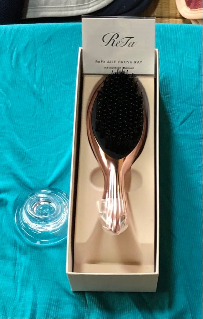 とむ リファエールブラシレイ（ローズゴールド外箱有専用置台ガラス付　お洒落 リファエールブラシ（柄付き） | ヘアブラシ | ReFa（リファ）公式通販