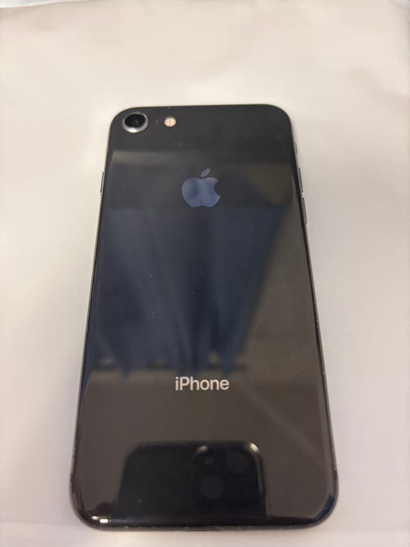 エモい写真に】iPhone 8 64GB /SIMフリー /初期化・探すオフ済 - メルカリ