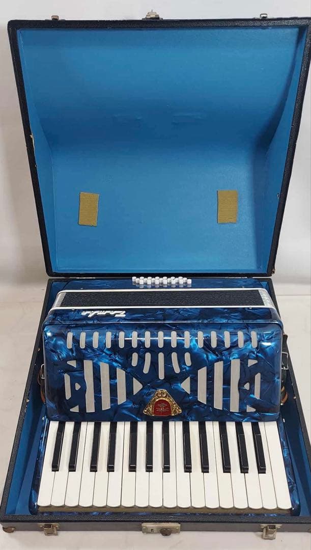 訳あり品】TOMBO アコーディオン 30鍵盤 No.211 ハードケース付き