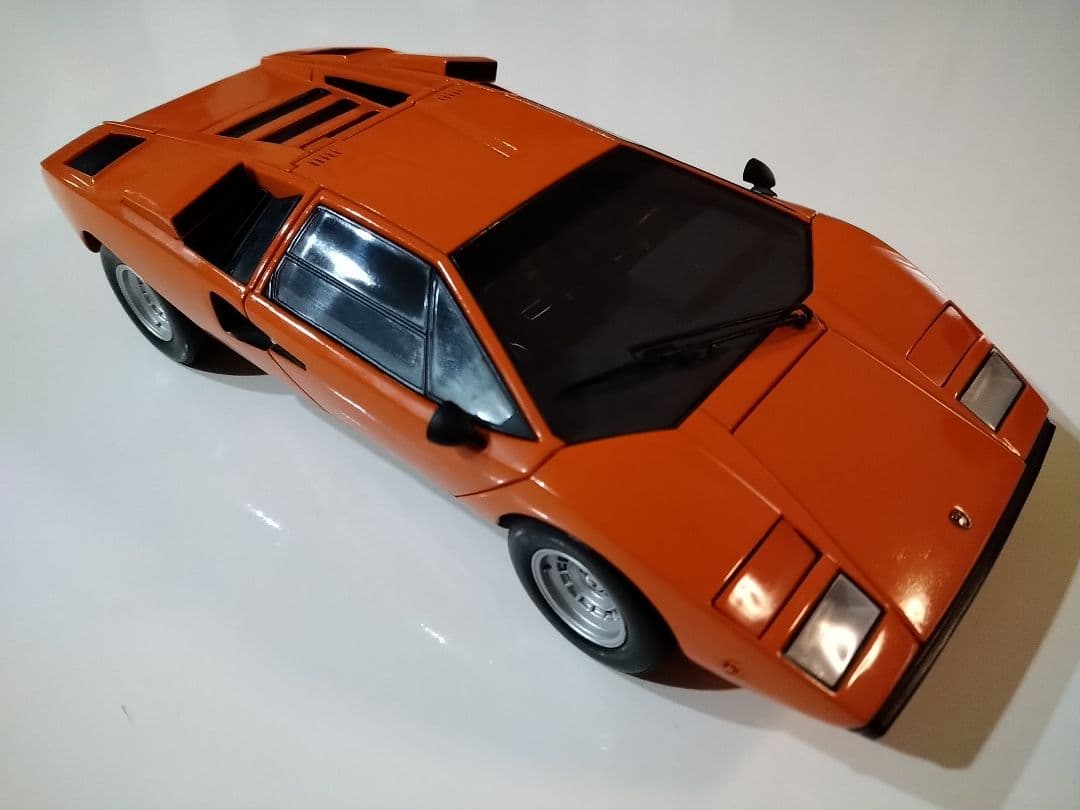 車　ＫＹＯＳＨＯ　1/18　ランボルギーニ　カウンタック　ＬＰ４００　ミニカー 7月発売予定】 京商オリジナル 1/18 ランボルギーニ カウンタック