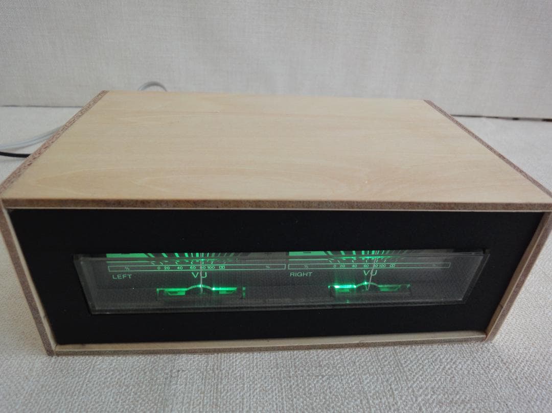 自作ステレオVUメーター211号機（LR一体型中型）