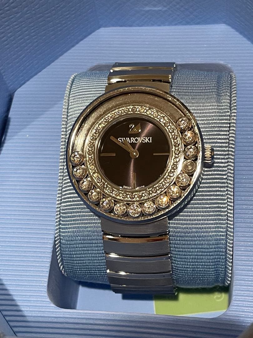 Swarovski クリスタル装飾 アナログ時計 lovely crystal